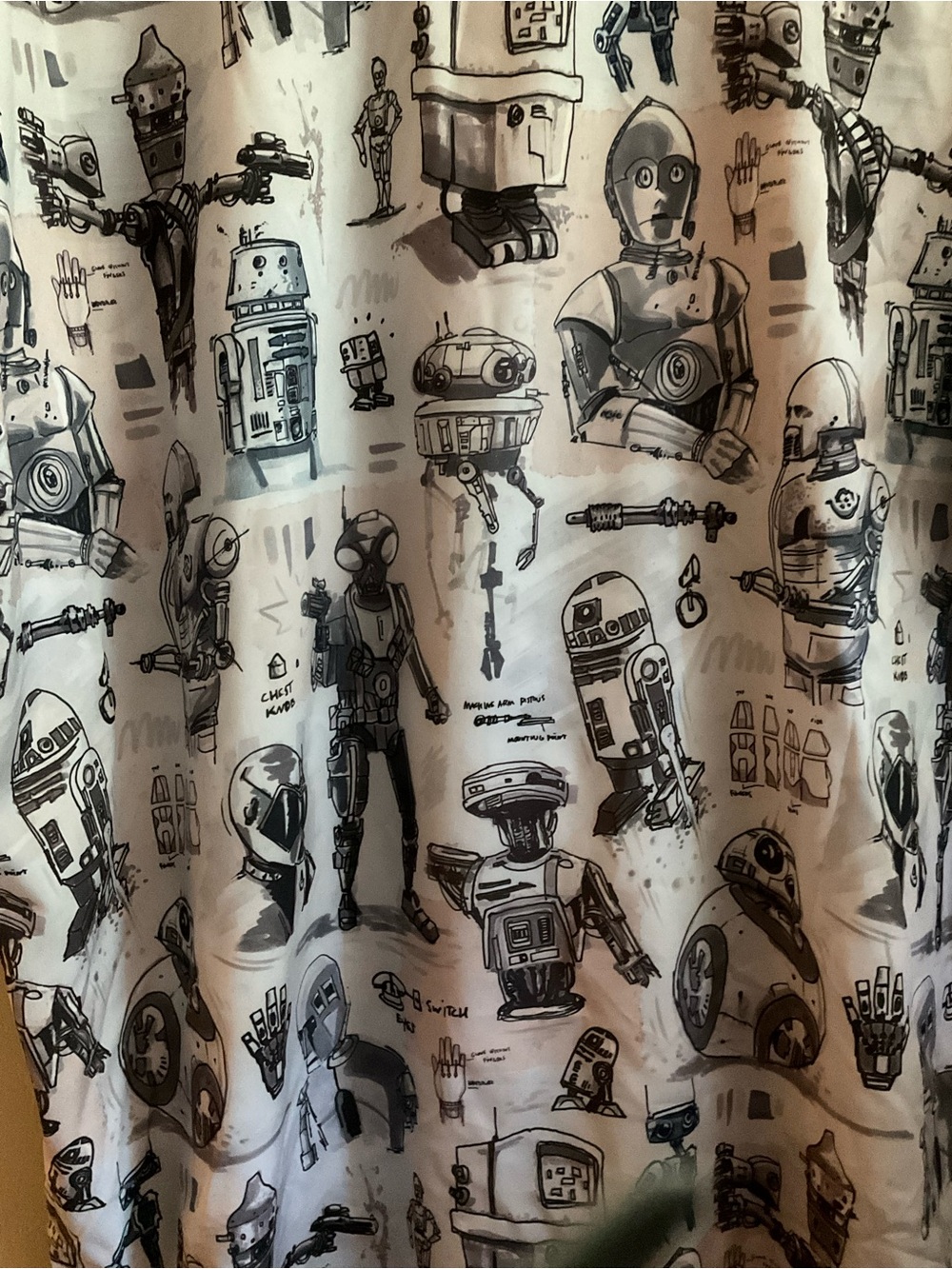 Star Wars Short-Sleeve Droid Print Shirt in White and Black NWT - Picture 10 of 13
